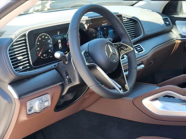 new 2025 Mercedes-Benz GLE 450 car, priced at $85,722
