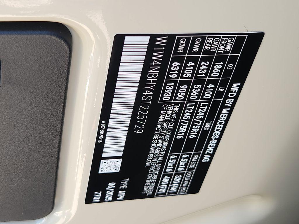 new 2025 Mercedes-Benz Sprinter 2500 car, priced at $68,886