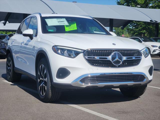 new 2025 Mercedes-Benz GLC 350e car, priced at $64,649