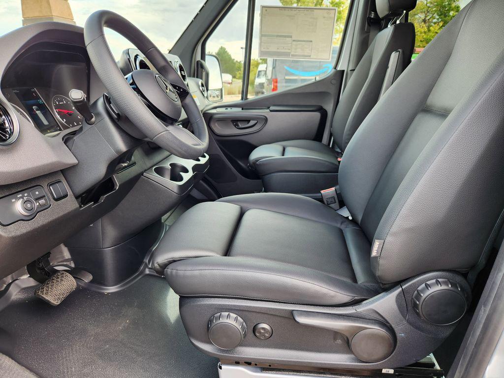 new 2025 Mercedes-Benz Sprinter 2500 car, priced at $82,750
