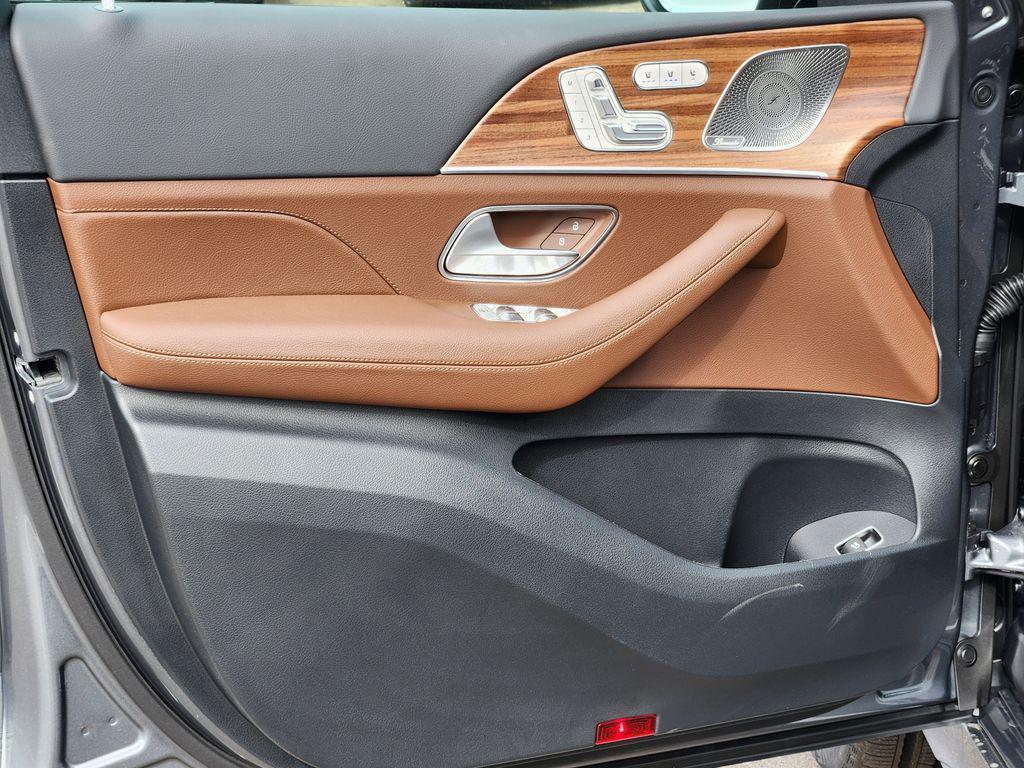 new 2026 Mercedes-Benz GLE 350 car, priced at $74,830