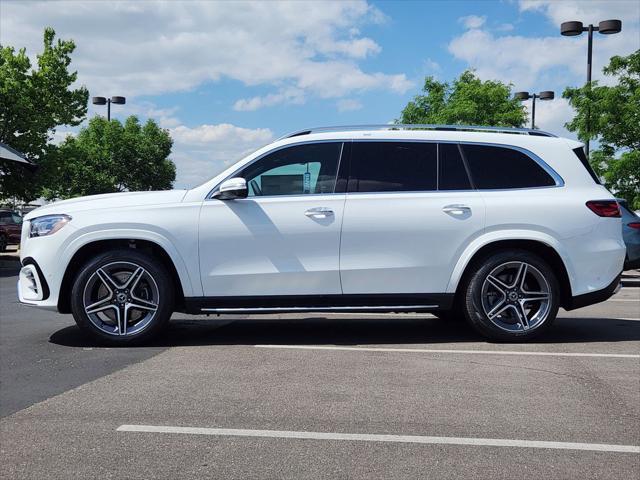 new 2025 Mercedes-Benz GLS 450 car, priced at $100,714