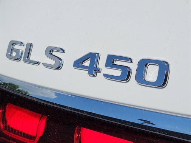 new 2025 Mercedes-Benz GLS 450 car, priced at $100,714