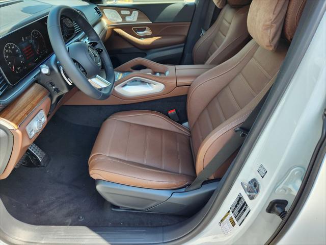 new 2025 Mercedes-Benz GLS 450 car, priced at $100,714