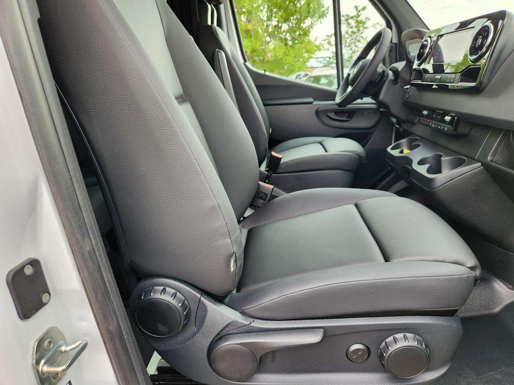 new 2025 Mercedes-Benz Sprinter 2500 car, priced at $81,535