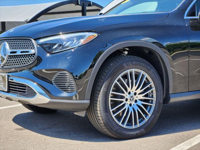 used 2025 Mercedes-Benz GLC 300 car, priced at $55,999