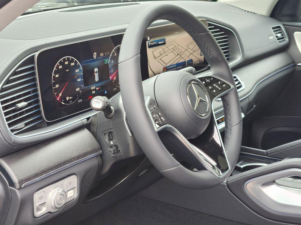 new 2026 Mercedes-Benz GLS 450 car, priced at $93,615