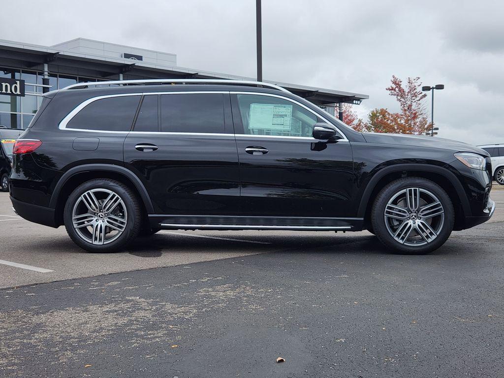 new 2026 Mercedes-Benz GLS 450 car, priced at $93,615