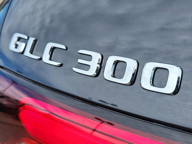 new 2025 Mercedes-Benz GLC 300 car, priced at $64,472