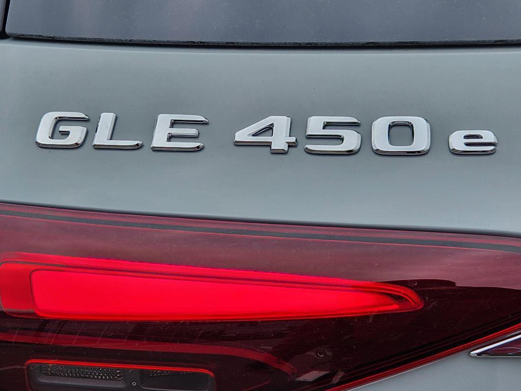new 2026 Mercedes-Benz GLE 450e car, priced at $83,929