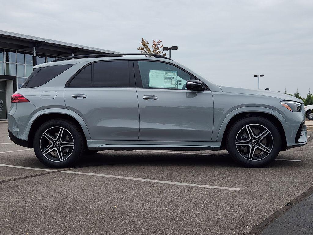 new 2026 Mercedes-Benz GLE 450e car, priced at $83,929