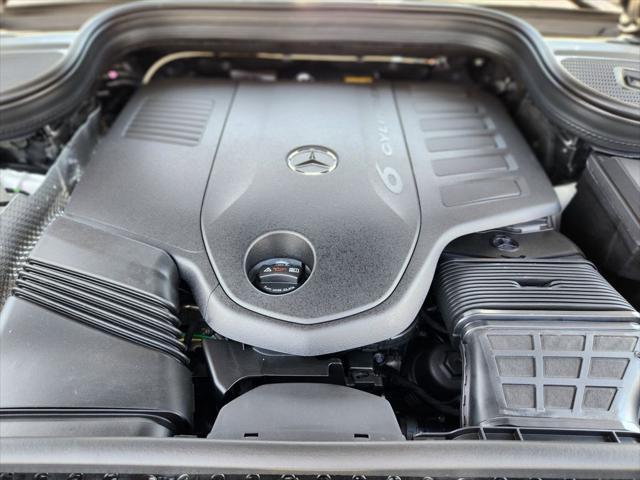 new 2025 Mercedes-Benz GLE 450 car, priced at $83,164