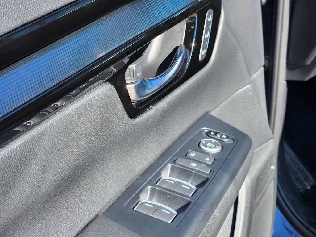used 2024 Honda CR-V Hybrid car, priced at $36,500