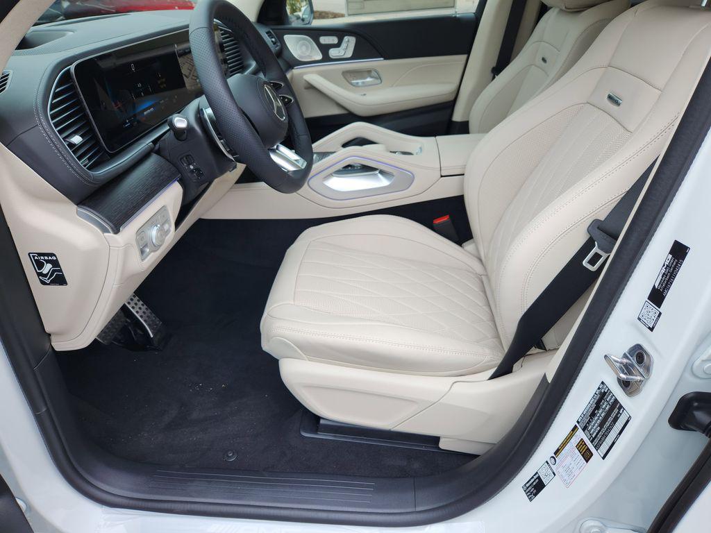new 2026 Mercedes-Benz AMG GLE 53 car, priced at $107,070
