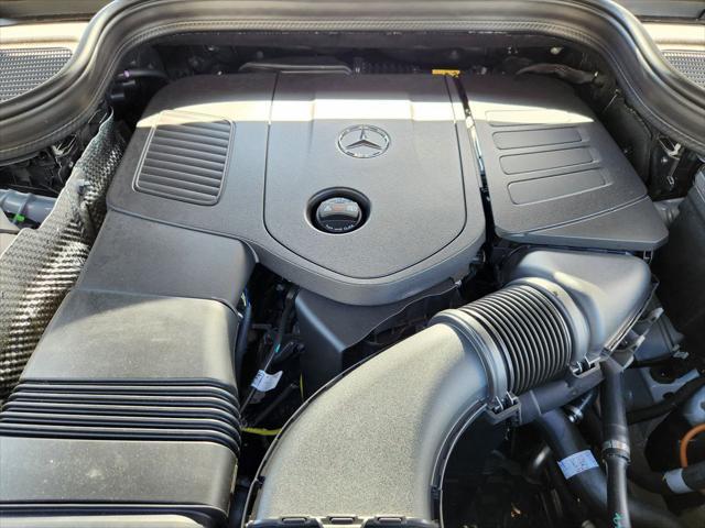 new 2025 Mercedes-Benz GLE 350 car, priced at $72,654
