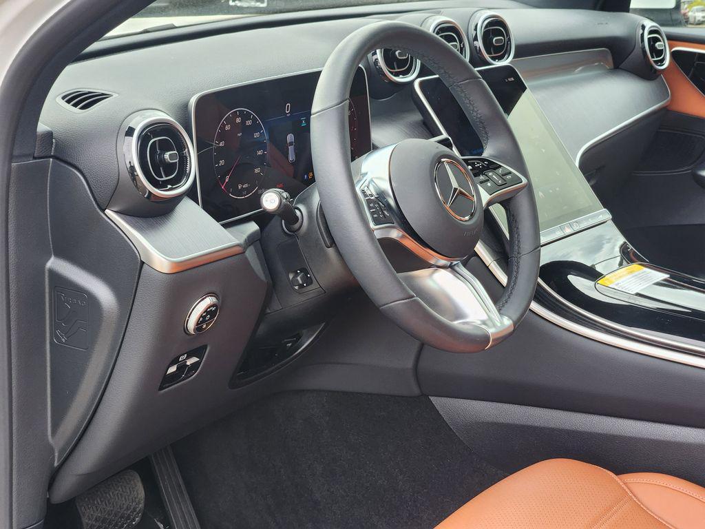 used 2025 Mercedes-Benz GLC 300 car, priced at $47,500