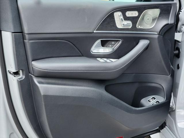new 2025 Mercedes-Benz GLE 450e car, priced at $83,714