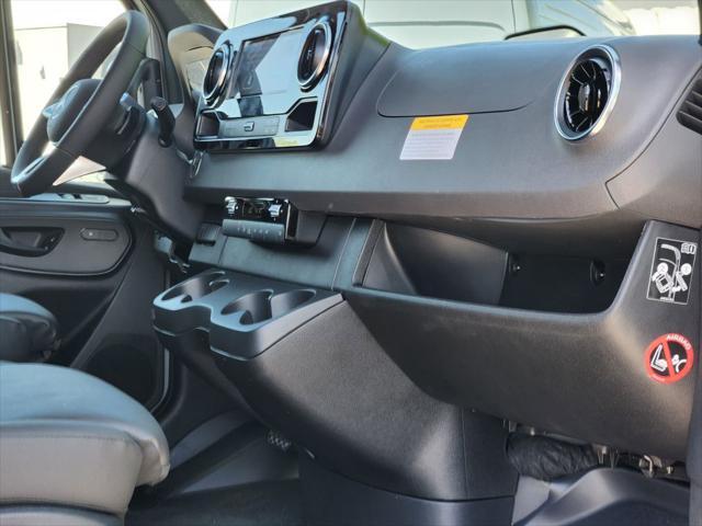 new 2025 Mercedes-Benz Sprinter 2500 car, priced at $80,047
