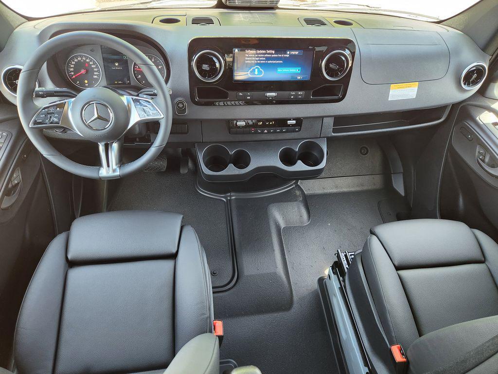 new 2025 Mercedes-Benz Sprinter 2500 car, priced at $80,646