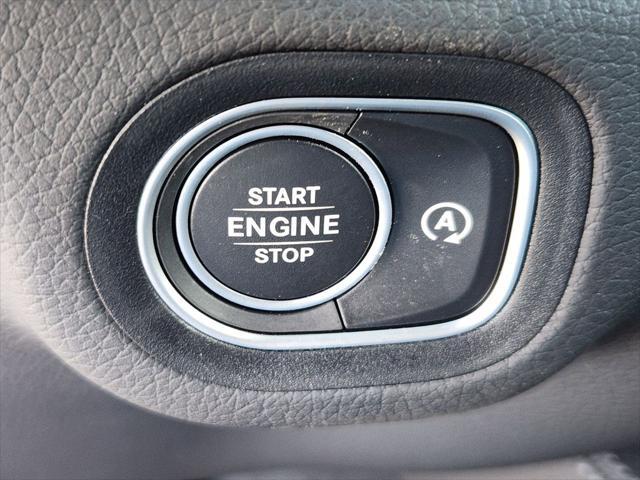 new 2025 Mercedes-Benz GLE 350 car, priced at $77,064