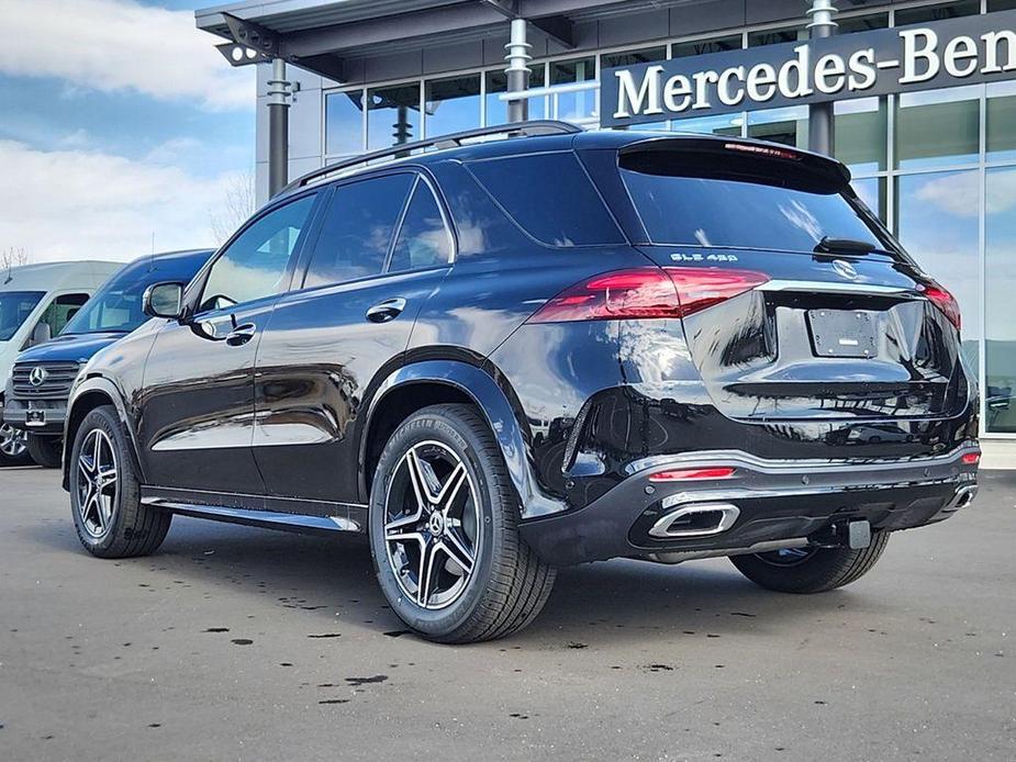 new 2024 Mercedes-Benz GLE 450 car, priced at $82,252