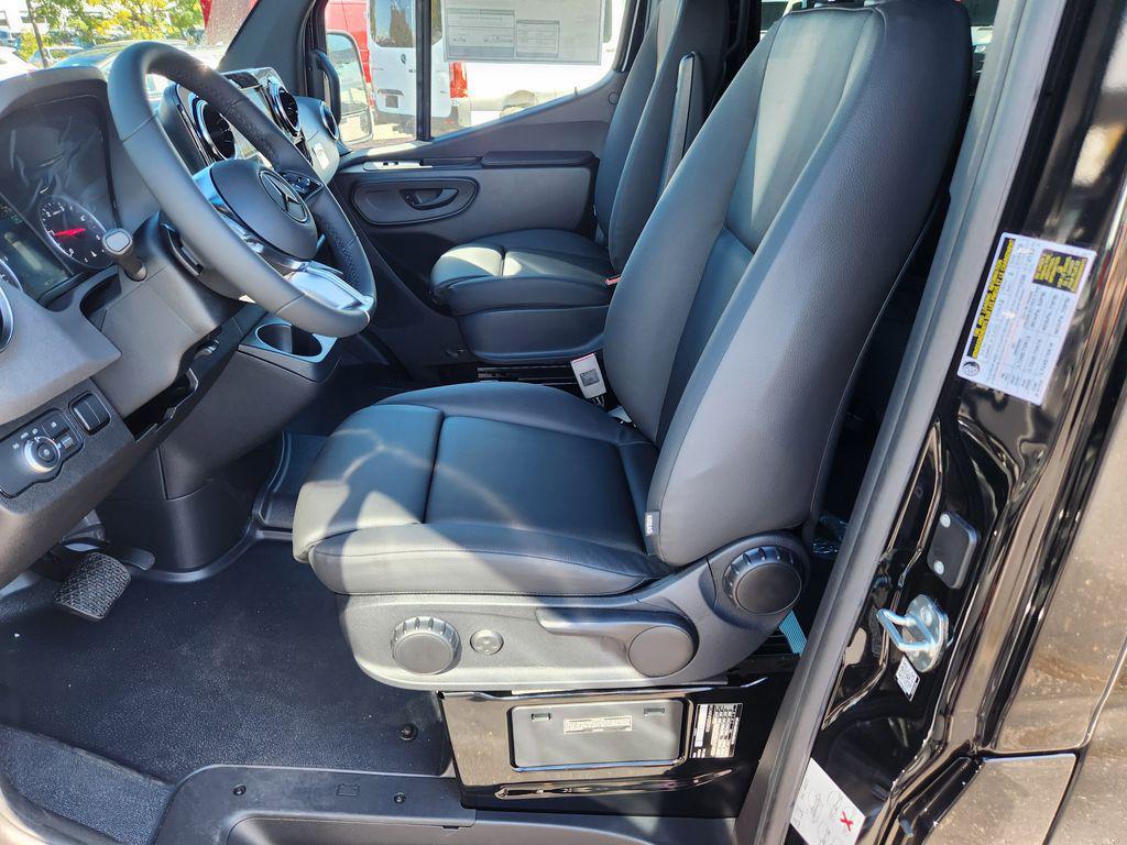 new 2025 Mercedes-Benz Sprinter 2500 car, priced at $83,330