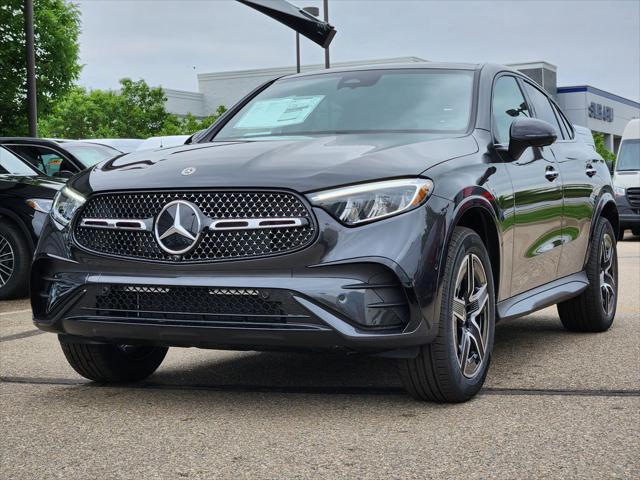 new 2025 Mercedes-Benz GLC 300 car, priced at $70,322
