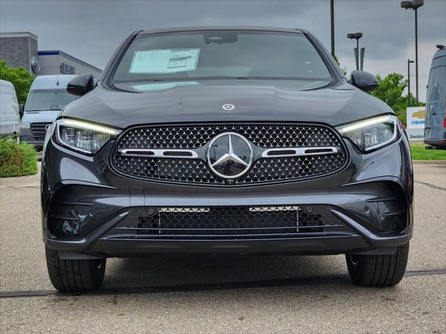 new 2025 Mercedes-Benz GLC 300 car, priced at $70,322