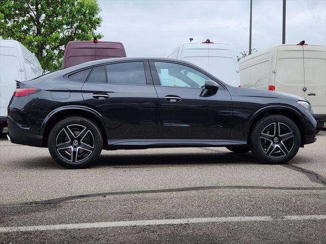 new 2025 Mercedes-Benz GLC 300 car, priced at $70,322