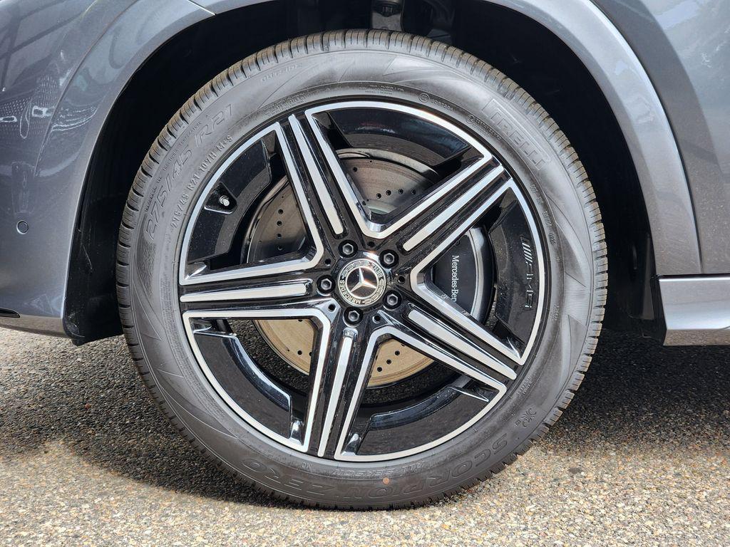 new 2026 Mercedes-Benz GLE 450 car, priced at $83,919
