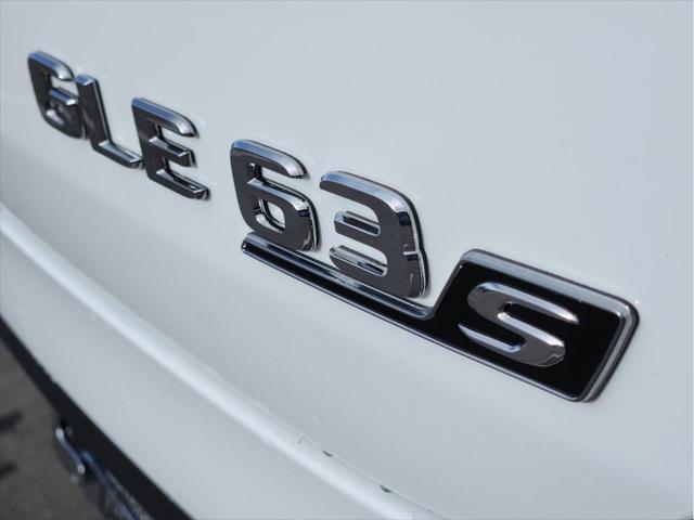new 2025 Mercedes-Benz AMG GLE 63 car, priced at $142,654