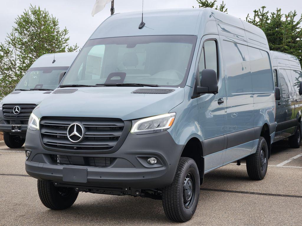 new 2025 Mercedes-Benz Sprinter 2500 car, priced at $80,652