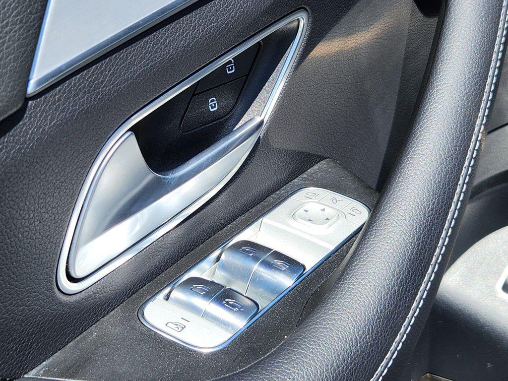 used 2025 Mercedes-Benz GLE 450 car, priced at $72,500