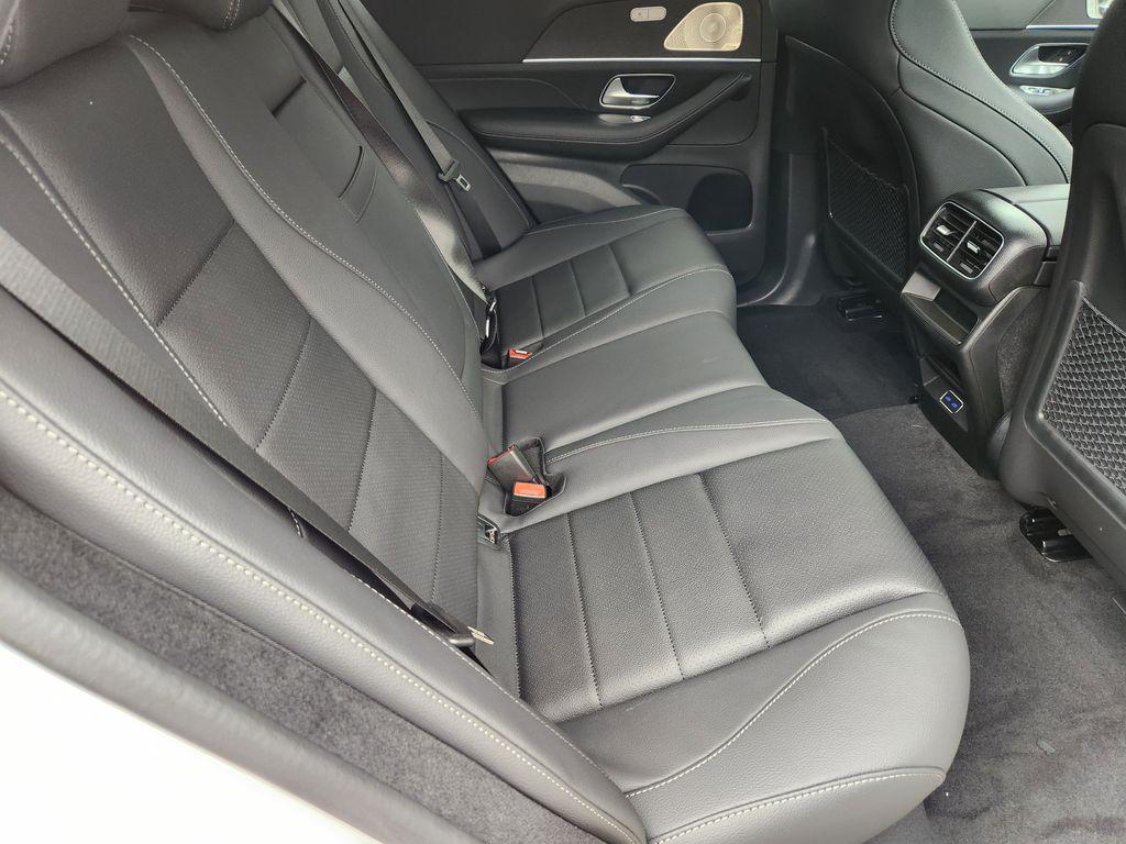 new 2026 Mercedes-Benz GLE 450 car, priced at $83,829