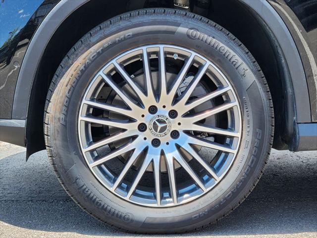 used 2025 Mercedes-Benz GLC 300 car, priced at $46,999