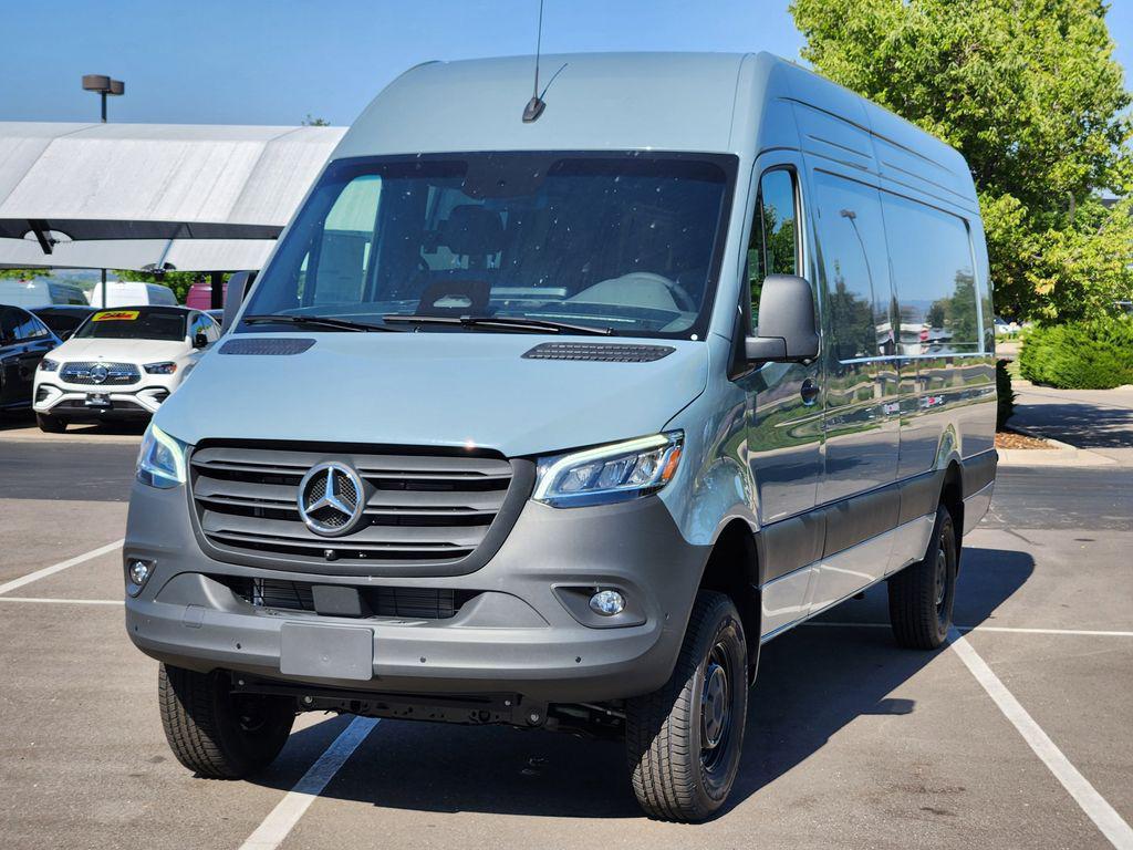 new 2025 Mercedes-Benz Sprinter 2500 car, priced at $86,288