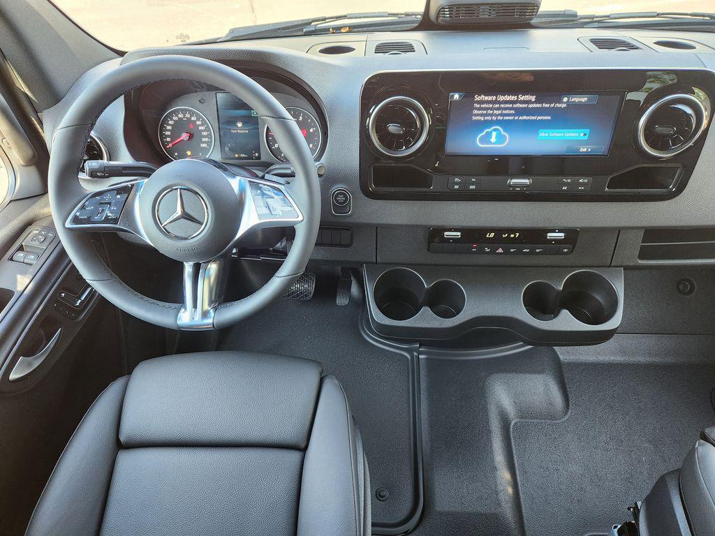 new 2025 Mercedes-Benz Sprinter 2500 car, priced at $86,288