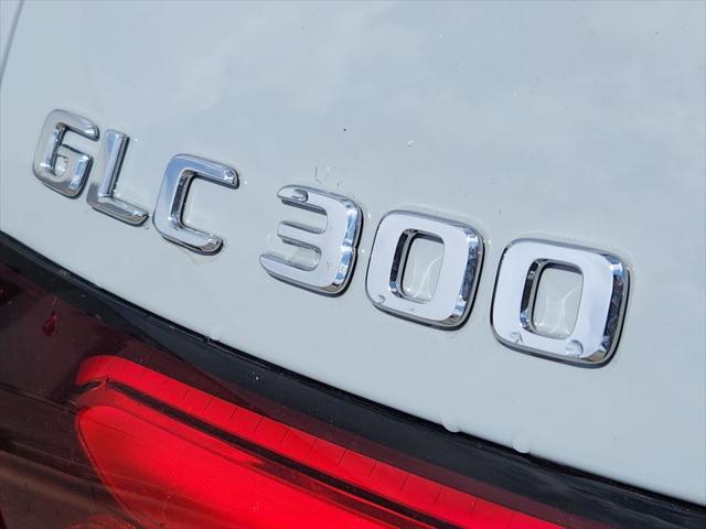 new 2025 Mercedes-Benz GLC 300 car, priced at $59,134