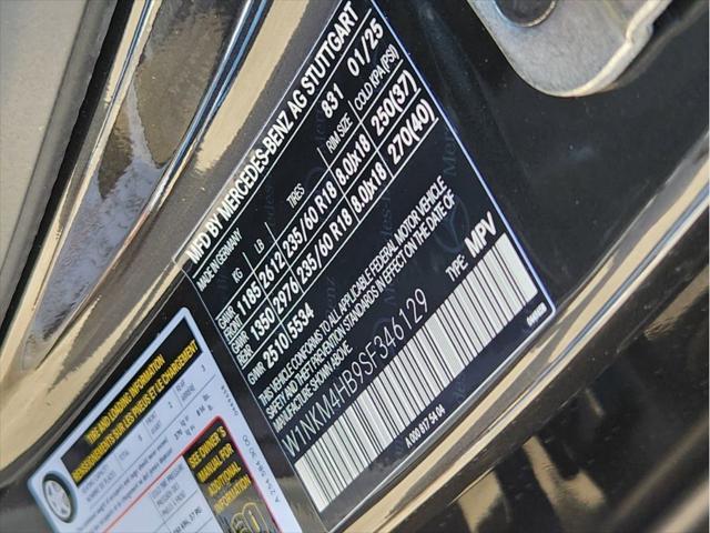 new 2025 Mercedes-Benz GLC 300 car, priced at $59,772