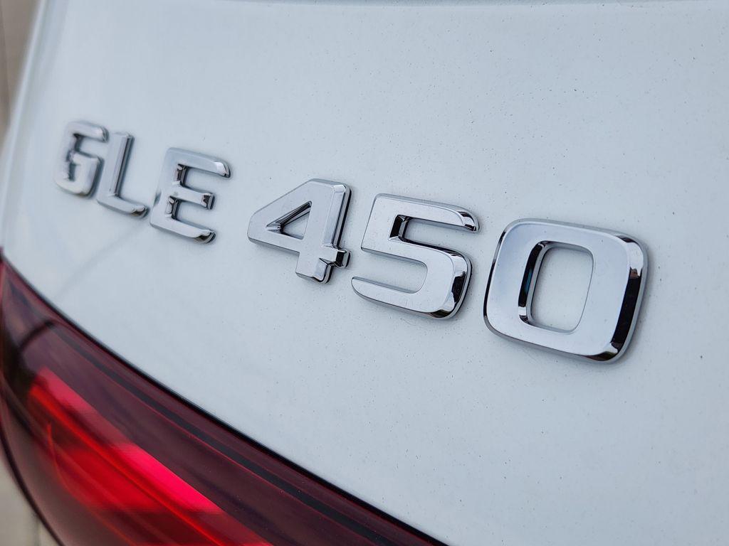 new 2026 Mercedes-Benz GLE 450 car, priced at $81,679