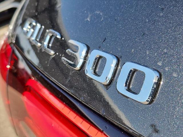 new 2025 Mercedes-Benz GLC 300 car, priced at $54,984