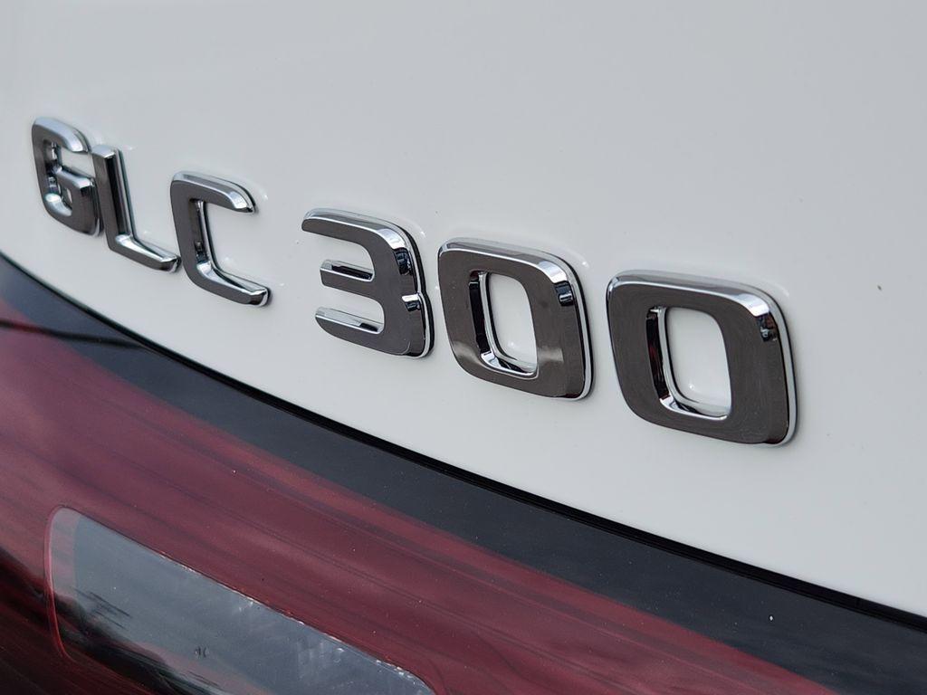 new 2026 Mercedes-Benz GLC 300 car, priced at $68,839