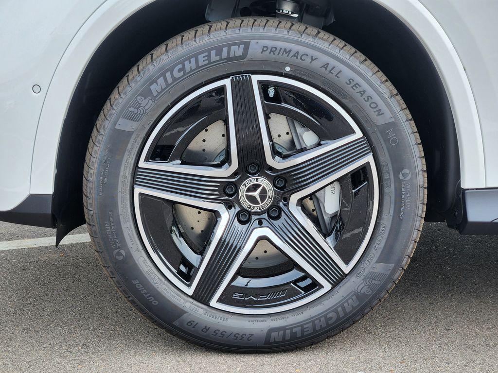 new 2026 Mercedes-Benz GLC 300 car, priced at $68,839