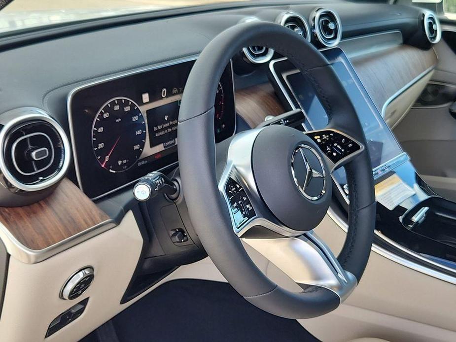 new 2024 Mercedes-Benz GLC 300 car, priced at $59,802