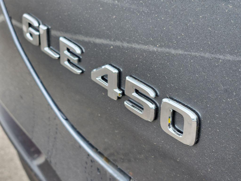 new 2026 Mercedes-Benz GLE 450 car, priced at $85,699