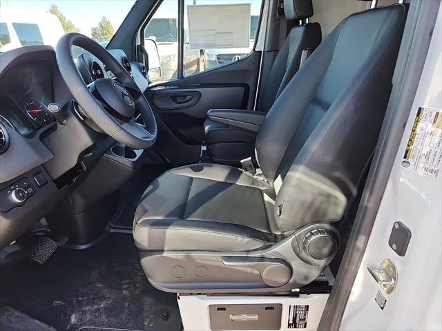new 2025 Mercedes-Benz Sprinter 2500 car, priced at $62,261