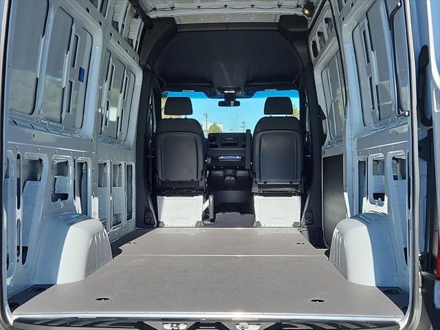 new 2025 Mercedes-Benz Sprinter 2500 car, priced at $62,261
