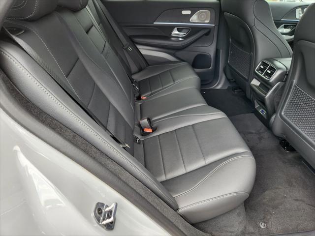 new 2025 Mercedes-Benz GLE 450 car, priced at $84,564