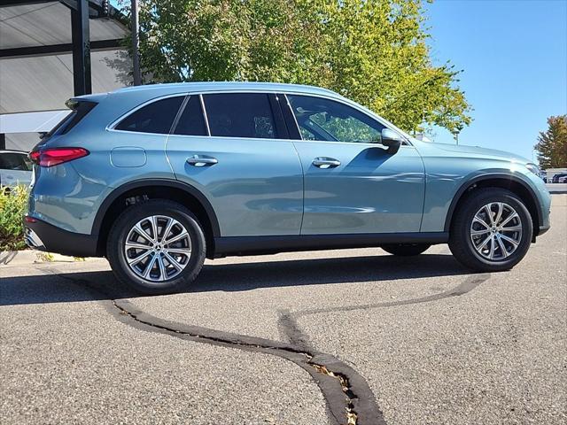 new 2025 Mercedes-Benz GLC 300 car, priced at $60,122