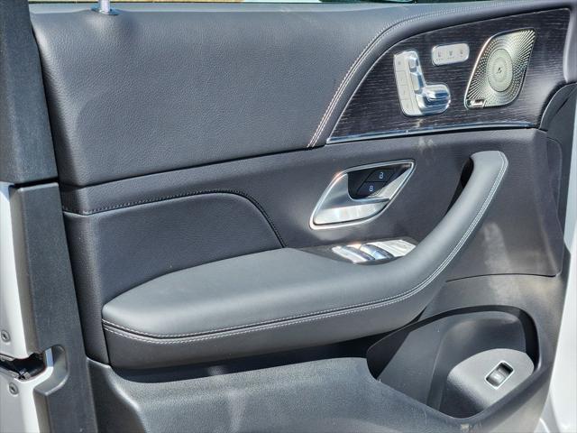 new 2025 Mercedes-Benz AMG GLE 53 car, priced at $105,664